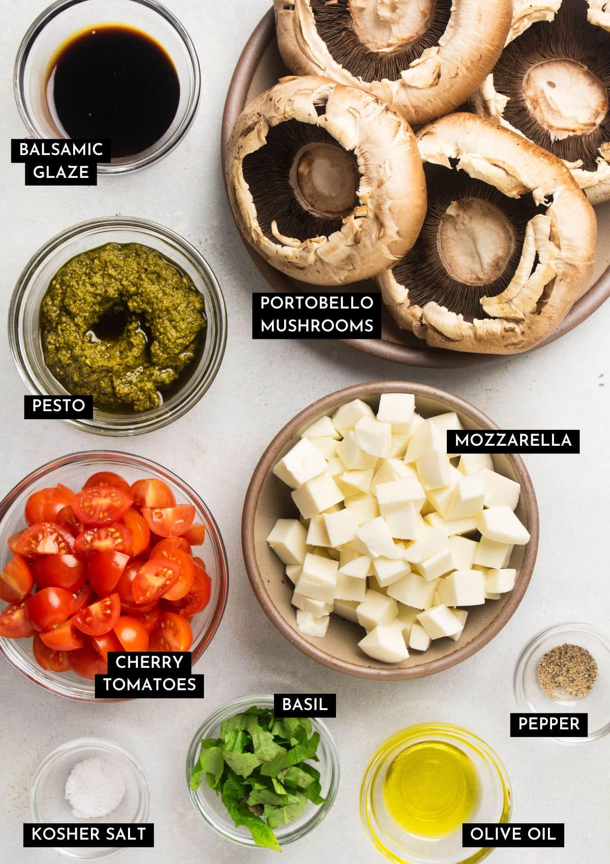 Mushroom pizza ingredients.